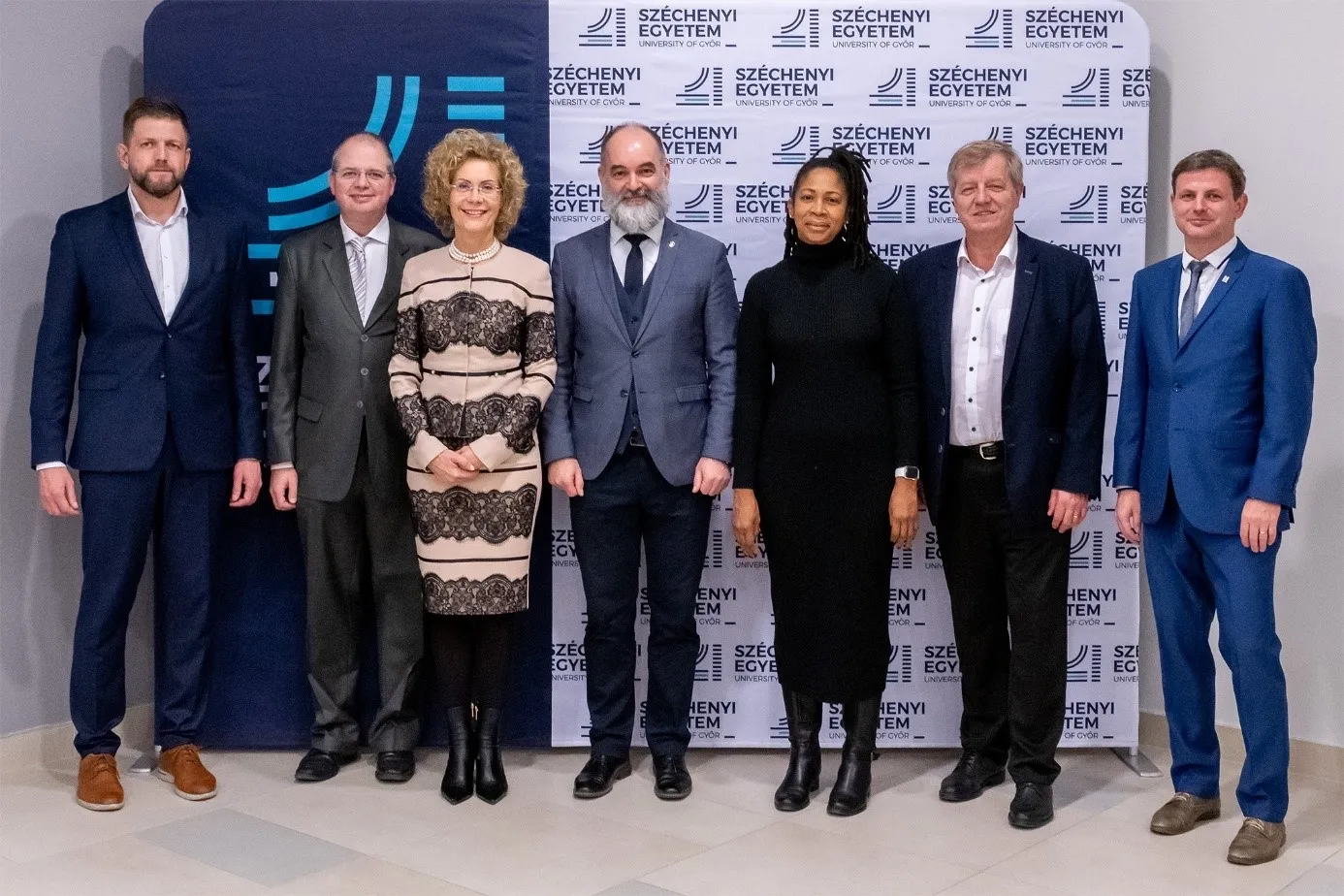 The opening ceremony featured prominent figures such as Dr Gábor Hulkó, Dr Juraj Vačok of Slovakia’s Comenius University, Dr Eszter Lukács, Vice President for International and Strategic Relations at Széchenyi István University, Prof Dr Péter Smuk, Dean of the Deák Ferenc Faculty of Law and Political Sciences, Dr Cleopatra Charles of Rutgers SPAA in the United States, Dr István Stumpf and Dr Michal Radvan of Czechia’s Masaryk University. (Photo credit: András Adorján)